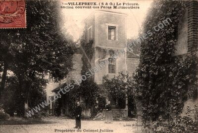 Carte postale ancienne Le Prieuré, ancien couvent des Pères Marmoutiers — Villepreux (Yvelines)
