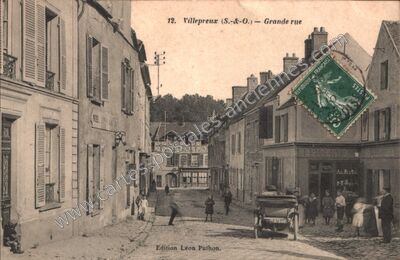 Carte postale ancienne Grande rue — Villepreux (Yvelines)