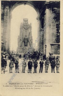 Carte postale ancienne Defile de la Victoire 1919 — Non Localisée2 (Paris)