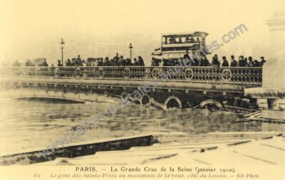 Carte postale ancienne Pont des St Peres 1910 — Paris 1e (Paris)
