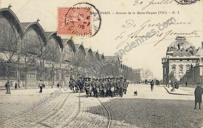 Carte postale ancienne Avenue de la Motte Piquet — Paris 7e (Paris)