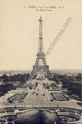 Carte postale ancienne La Tour Eiffel — Paris 7e (Paris)
