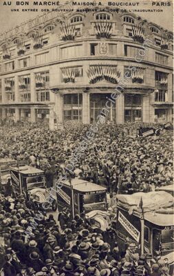 Carte postale ancienne Le Bon Marche — Paris 7e (Paris)