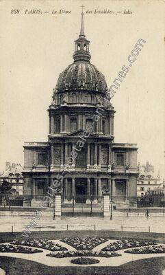 Carte postale ancienne Les Invalides — Paris 7e (Paris)