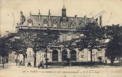 Carte postale ancienne Mairie du XIIIeme — Paris 13e (Paris)