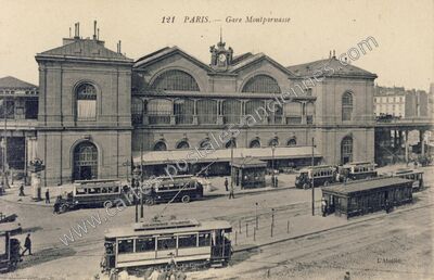 Carte postale ancienne Gare Montparnasse — Paris 15e (Paris)