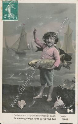 Carte postale ancienne Ma hotte est trop petite ou mon poisson — Enfant — Fantaisie
