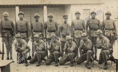 Carte postale ancienne Soldats — Soldats — Militaire