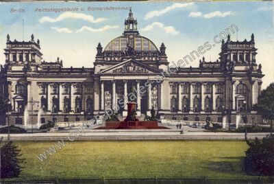 Carte postale ancienne Reichstgebäude u. Bismarckdenkmal — Berlin — Allemagne