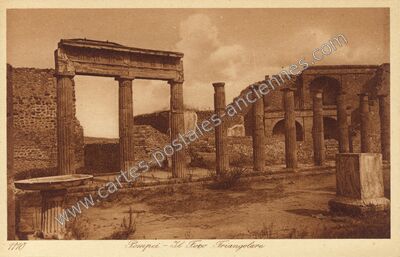 Carte postale ancienne Il Foro Triangolare — Pompei — Italie
