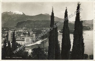 Carte postale ancienne Panorama — Riva — Italie
