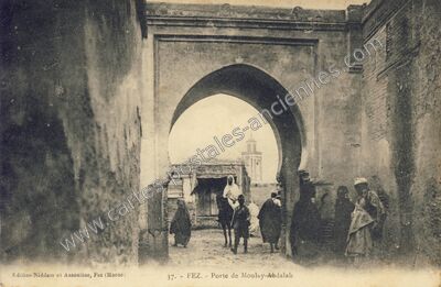 Carte postale ancienne Porte de Moulay-Abdalah — Fez — Maroc