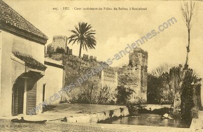 Carte postale ancienne Cour intérieure du Palais du Sultan à Boujeloud — Fez — Maroc