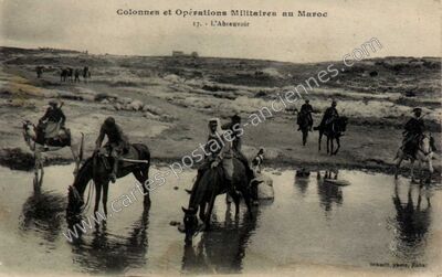 Carte postale ancienne Colonnes et Opérations Militaires — Soldats — Maroc