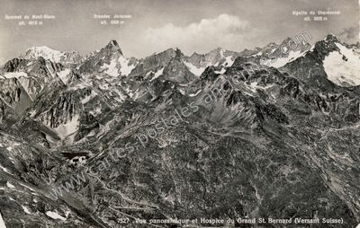 Carte postale ancienne Vue panoramique et Hospice du Grand St. Bernard — Grand St Bernard — Suisse