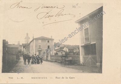 Carte postale ancienne Rue de la Gare — Meximieux (Ain)