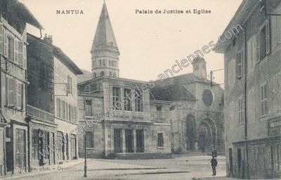 Carte postale ancienne Palais de Justice et Eglise — Nantua (Ain)
