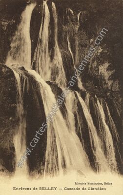 Carte postale ancienne Glandieu — Saint-Benoît (Ain)