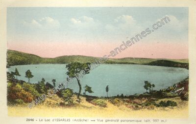 Carte postale ancienne Vue générale panoramique — Le Lac-d'Issarlès (Ardèche)