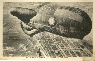 Carte postale ancienne Dirigeable — Mailly-le-Camp (Aube)