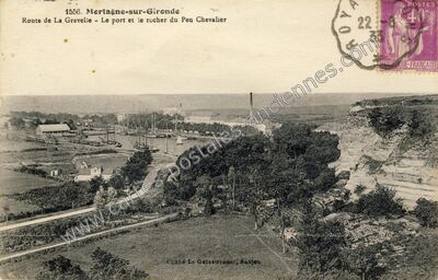Carte postale ancienne Route de La Gravelle - Le port et le rocher du Peu Chevalier — Mortagne-sur-Gironde (Charente-Maritime)