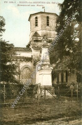 Carte postale ancienne Monument aux Morts — Nieul-lès-Saintes (Charente-Maritime)