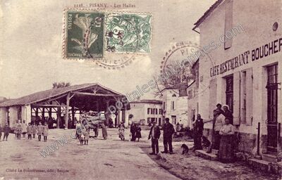 Carte postale ancienne Les Halles — Pisany (Charente-Maritime)