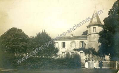 Carte postale ancienne Chateau de la Devauderie — Plassay (Charente-Maritime)