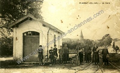 Carte postale ancienne Là Gare — Plassay (Charente-Maritime)