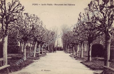 Carte postale ancienne Jardin Public - Monument des Vétérans — Pons (Charente-Maritime)