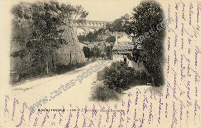 Carte postale ancienne Roquefavour — Ventabren (Bouches-du-Rhône)