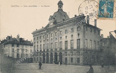 Carte postale ancienne La Mairie — Aurillac (Cantal)