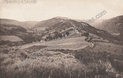 Carte postale ancienne St Projet de Salers — Saint-Projet-de-Salers (Cantal)
