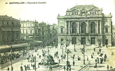 Carte postale ancienne Place de la Comédie — Montpellier (Hérault)