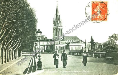 Carte postale ancienne Les Terrasses du Jardin du Peyrou — Montpellier (Hérault)