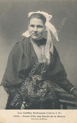 Carte postale ancienne Jeune Fille des Bords de la Rance — Dinan (Côtes-d'Armor)