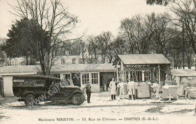 Carte postale ancienne Marbrerie MARTIN. — 19, Rue de Chèvres — Chartres (Eure-et-Loir)