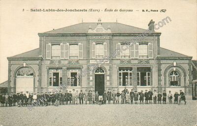Carte postale ancienne École de Garçons — Saint-Lubin-des-Joncherets (Eure-et-Loir)