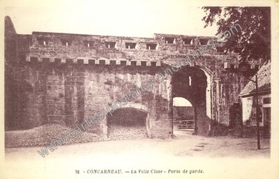 Carte postale ancienne La Ville Close - Porte de garde — Concarneau (Finistère)