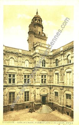Carte postale ancienne Cour de l'Hôtel d'Assézat (angle de la tour, XVIe s.) — Toulouse (Haute-Garonne)