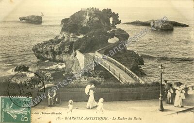 Carte postale ancienne Le Rocher du Basta — Biarritz (Pyrénées-Atlantiques)