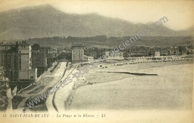 Carte postale ancienne La Plage et la Rhune — Saint-Jean-de-Luz (Pyrénées-Atlantiques)