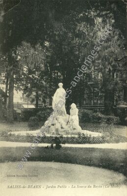 Carte postale ancienne Jardin Public - La Source du Bayàa (La Mude) — Salies-de-Béarn (Pyrénées-Atlantiques)