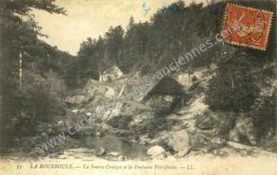 Carte postale ancienne Source Croizat — La Bourboule (Puy-de-Dôme)