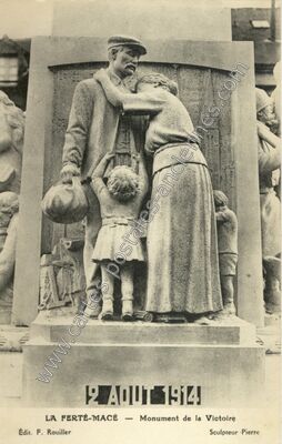 Carte postale ancienne Monument de la Victoire — La Ferté Macé (Orne)