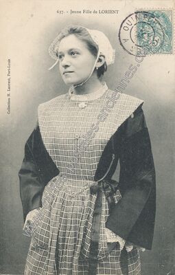 Carte postale ancienne Jeune Fille — Lorient (Morbihan)