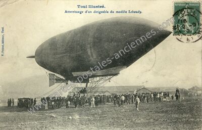 Carte postale ancienne Dirigeable — Toul (Meurthe-et-Moselle)