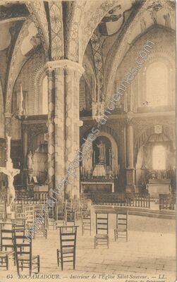 Carte postale ancienne Intérieur de l'Église Saint-Sauveur — Rocamadour (Lot)