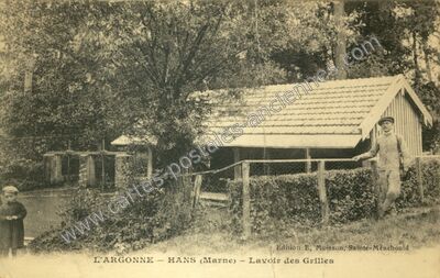 Carte postale ancienne Lavoir des Grilles — Hans (Marne)