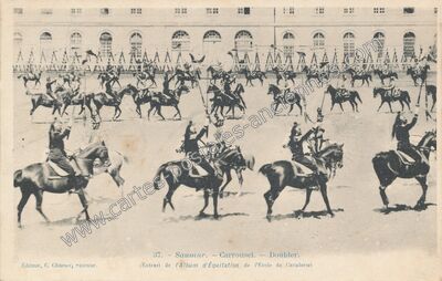 Carte postale ancienne Carrousel. - Doubler — Saumur (Maine-et-Loire)